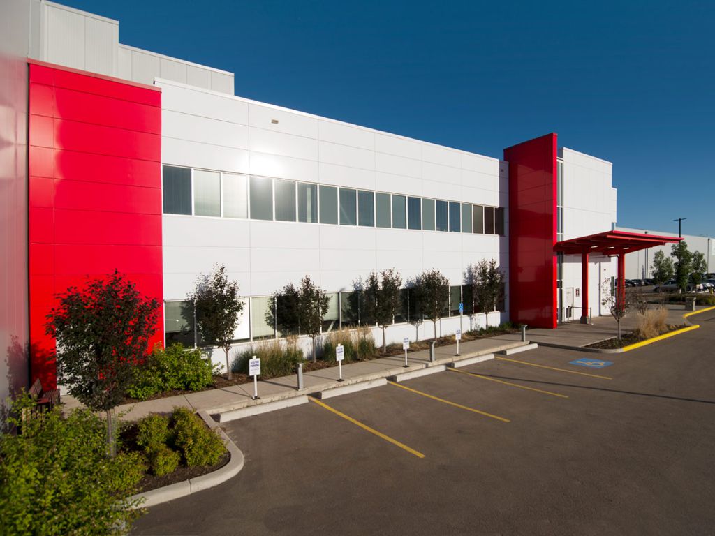 Overwaitea opens new Distribution Centre in Edmonton